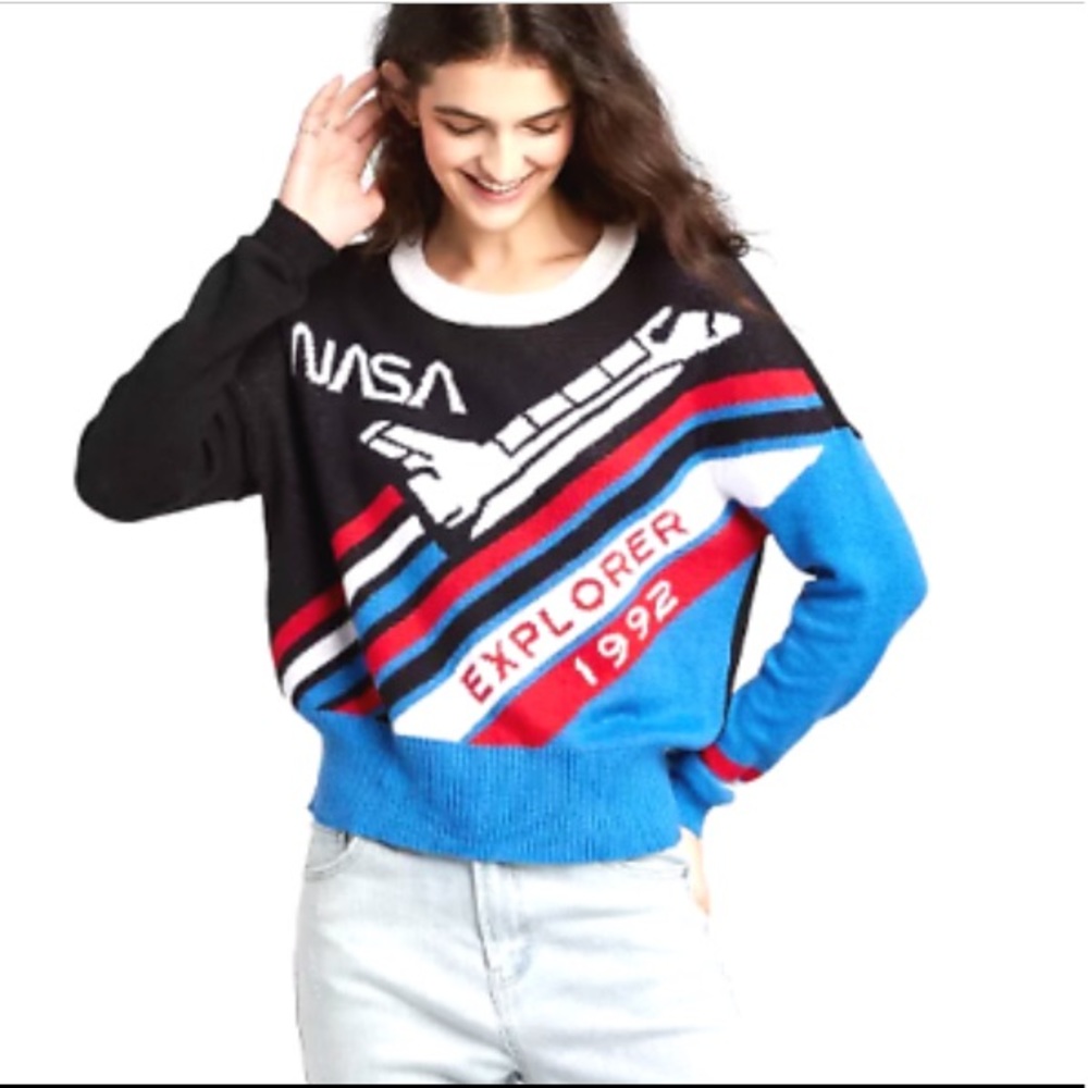 Well Worn L vintage inspired NASA knit sweater